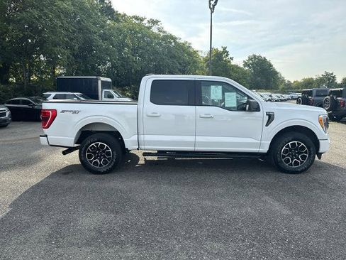 Certified 2021 Ford F150 XLT w/ Equipment Group 302A High image 5