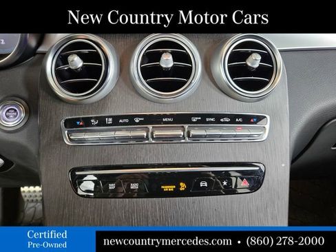 Used 2022 Mercedes-Benz GLC 300 4MATIC image 23