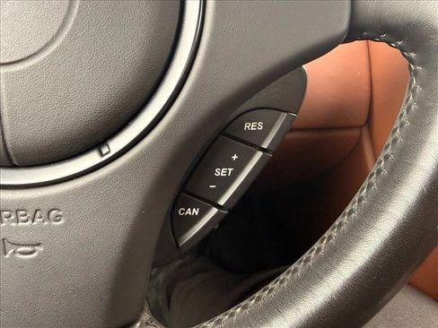 Used 2017 Aston Martin V12 Vantage S RWD image 26