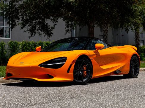 New 2027 McLaren 750S RWD image 37