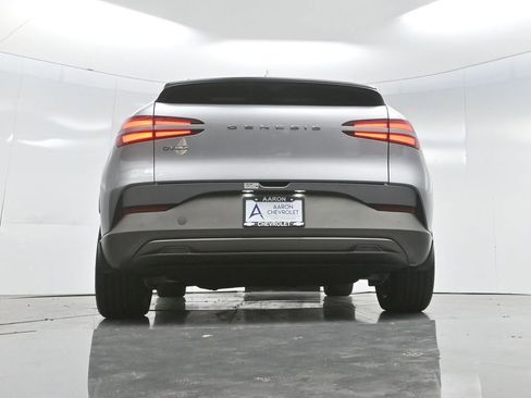 Used 2025 Genesis GV60 Advanced image 79
