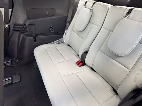 New 2026 Ford Explorer Platinum AWD/4WD image 10