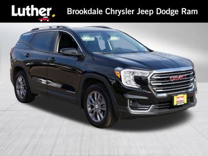Used 2022 GMC Terrain SLT w/ Infotainment Package II