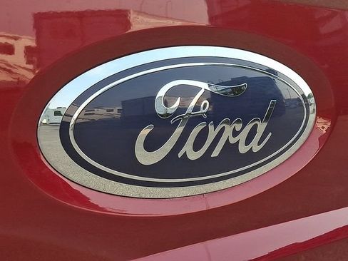 Used 2017 Ford F250 XLT w/ XLT Value Package AWD/4WD image 30