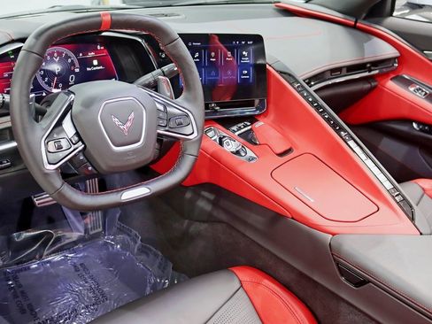 Used 2024 Chevrolet Corvette Z06 w/ Z07 Performance Package image 15