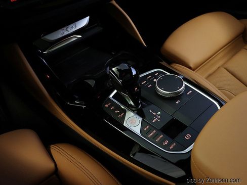 Certified 2024 BMW X4 xDrive30i w/ Premium Package image 25