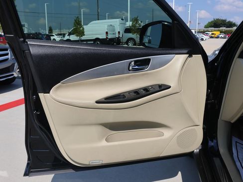 Used 2017 INFINITI QX50 2WD image 28