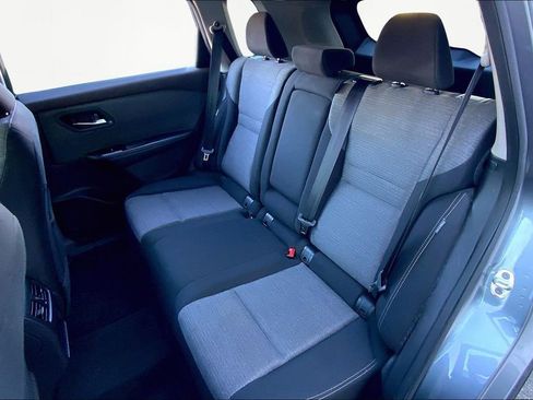 Used 2023 Nissan Rogue SV image 16