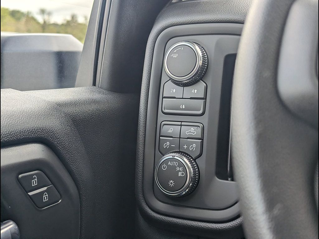 New 2026 GMC Sierra 2500 Pro AWD/4WD image 21