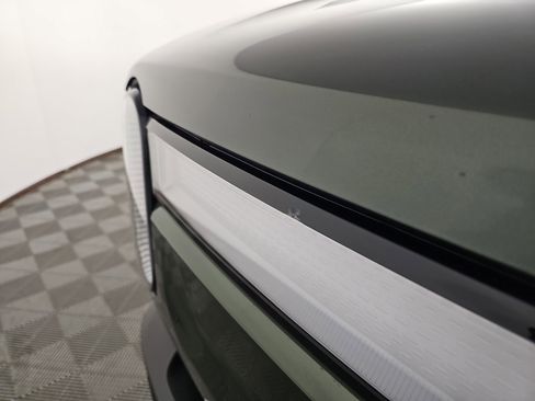 Used 2023 Rivian R1S Adventure image 33