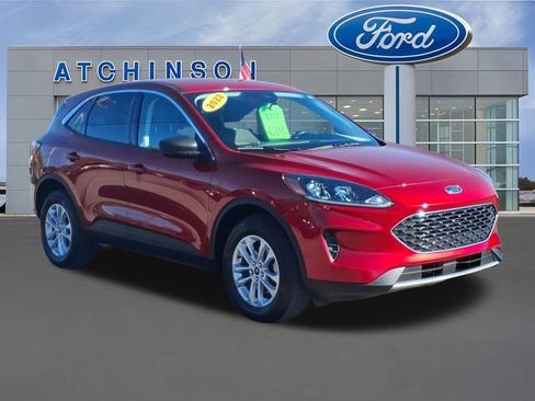 Certified 2022 Ford Escape SE w/ Convenience Package image 3