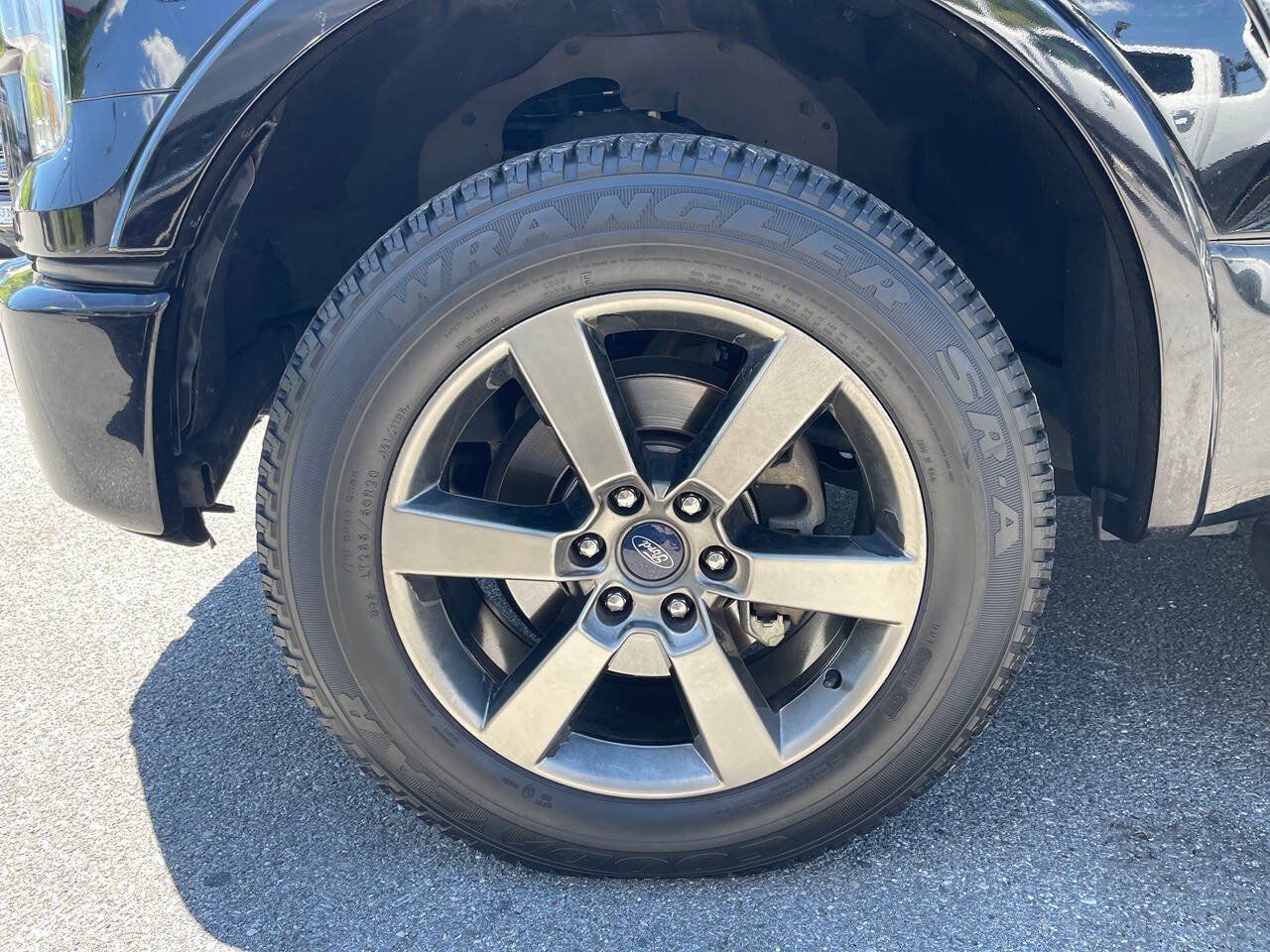 Used 2016 Ford F150 Lariat AWD/4WD image 15