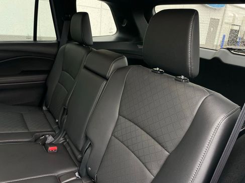 Certified 2023 Honda Passport Elite image 41