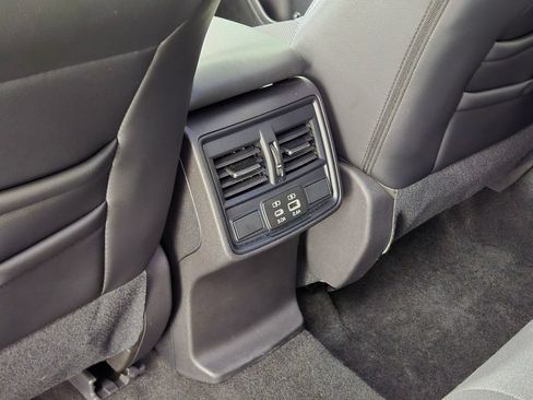 Certified 2026 Subaru Forester Premium AWD/4WD image 18