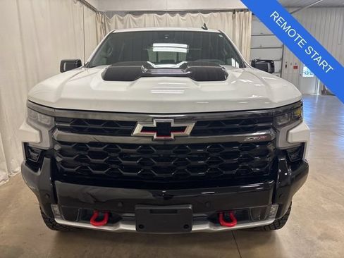 Used 2025 Chevrolet Silverado 1500 ZR2 w/ Technology Package AWD/4WD image 10