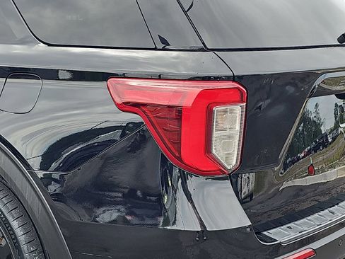 Used 2021 Ford Explorer ST w/ Equipment Group 401A AWD/4WD image 39