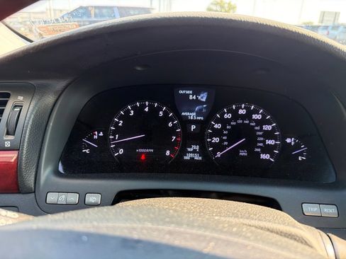 Used 2011 Lexus LS 460 AWD w/ Comfort Pkg image 7