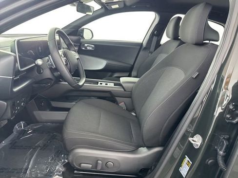 Used 2024 Hyundai Ioniq 6 SE RWD image 22