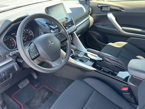 Used 2024 Mitsubishi Eclipse Cross LE image 14
