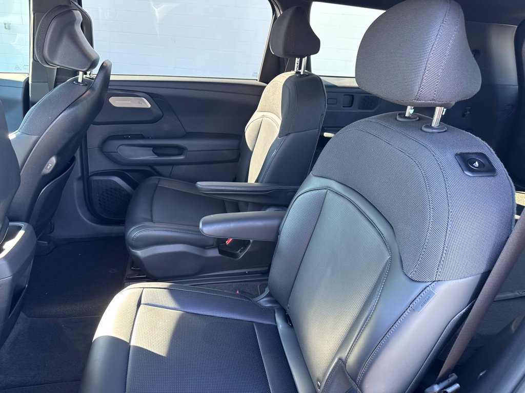 Used 2027 Kia Telluride S FWD image 17
