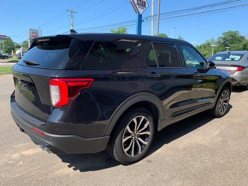 Used 2022 Ford Explorer ST AWD/4WD image 7