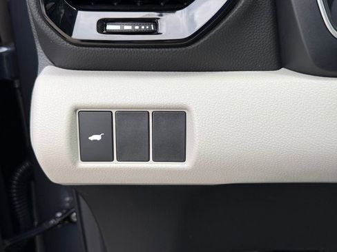 Certified 2026 Honda Pilot Touring image 28