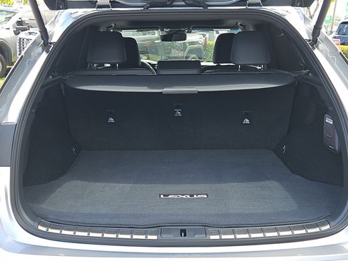 Used 2024 Lexus RX 450h AWD w/ Luxury Package image 17