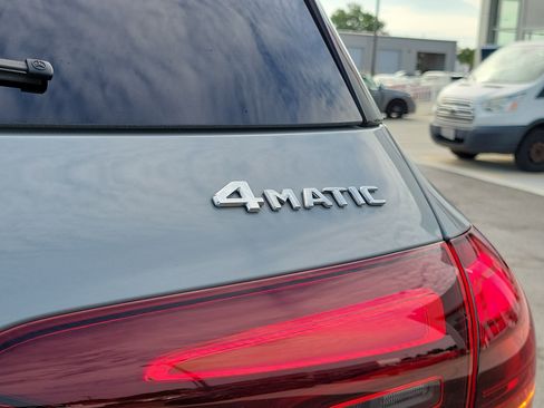 Used 2024 Mercedes-Benz GLE 350 4MATIC image 7