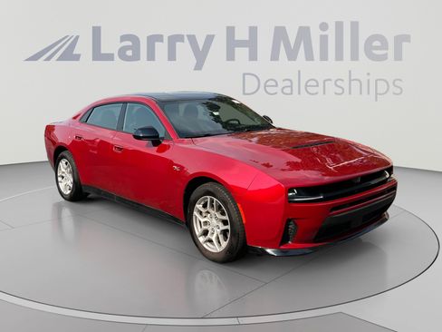 New 2026 Dodge Charger R/T AWD/4WD image 7