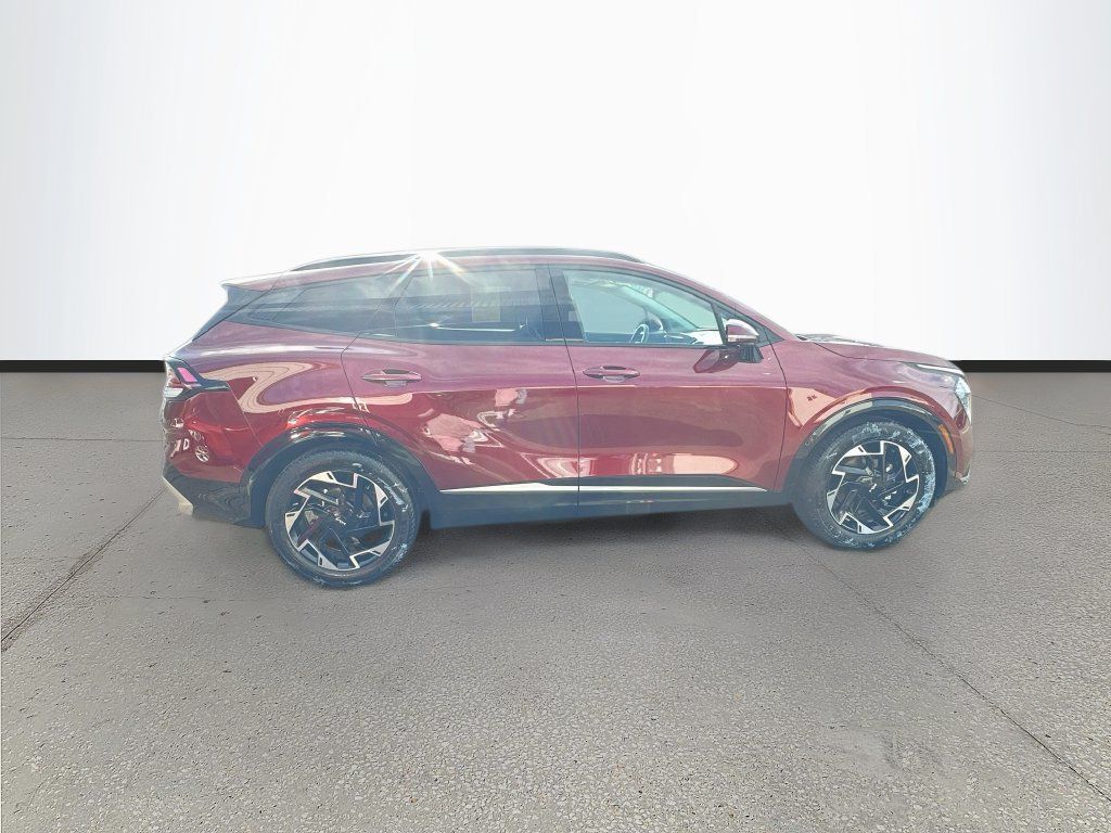 Certified 2024 Kia Sportage SX FWD image 8
