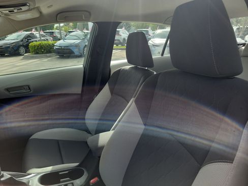 Used 2026 Toyota Corolla LE FWD image 21