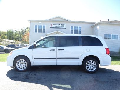 Used 2014 RAM C/V Tradesman w/ UConnect Hands-Free Group