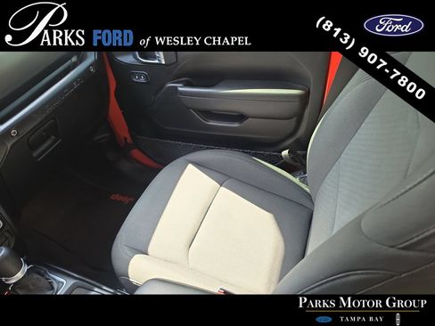Used 2023 Jeep Wrangler Unlimited Sport w/ Sun And Sound Package AWD/4WD image 13