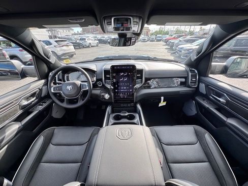New 2026 RAM 1500 Laramie AWD/4WD image 11