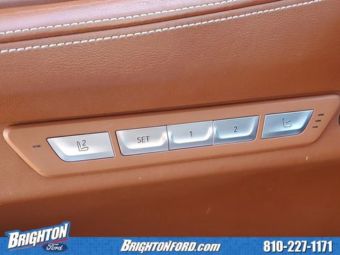Used 2016 BMW 750i xDrive AWD/4WD image 18