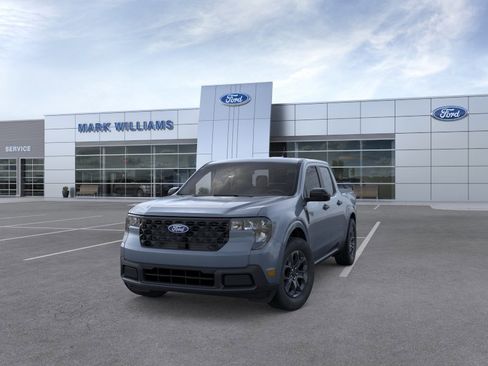 New 2025 Ford Maverick XLT w/ XLT Luxury Package image 2