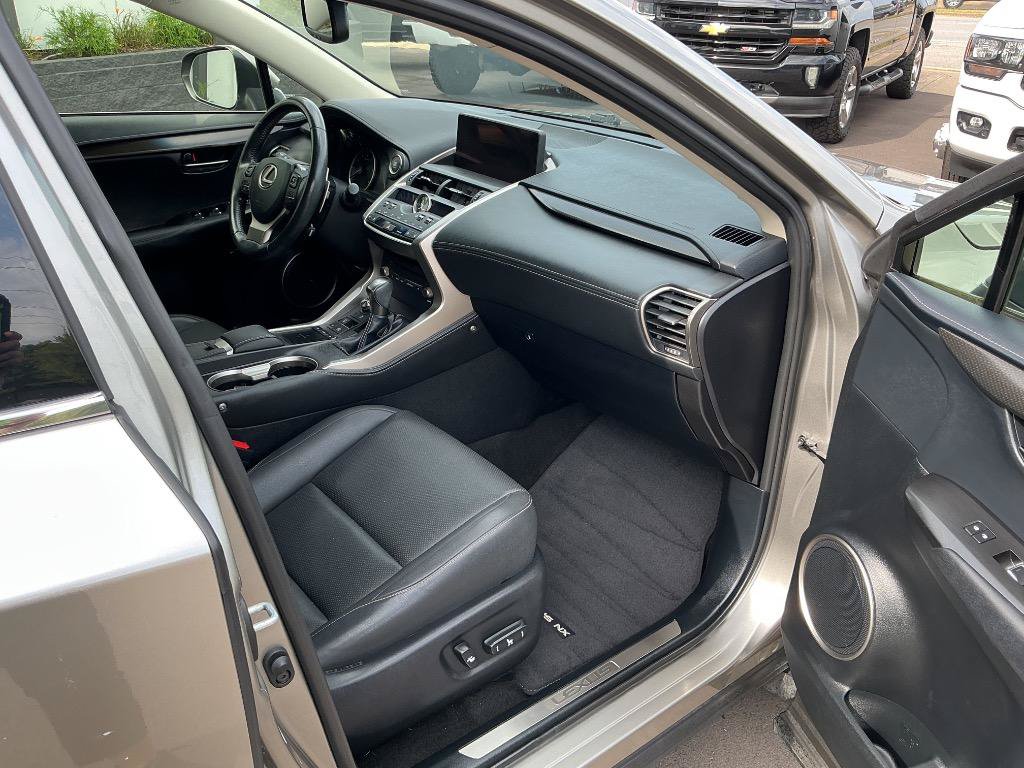 Used 2018 Lexus NX 300 FWD w/ Premium Package image 10
