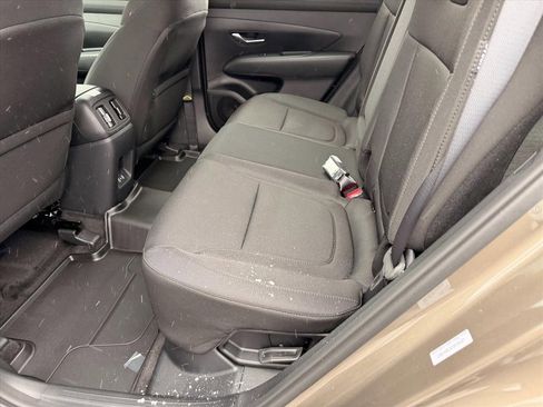 New 2026 Hyundai Tucson Blue SE image 10