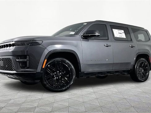 New 2026 Jeep Grand Wagoneer Limited image 1