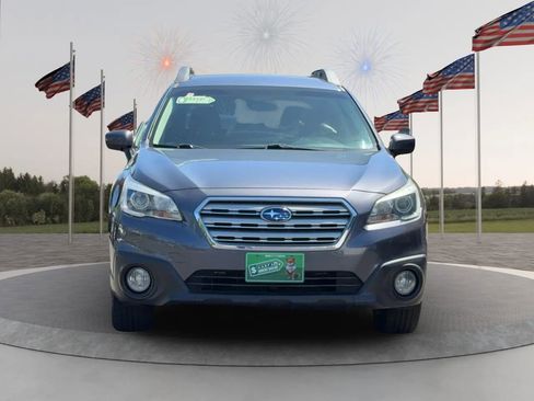Used 2017 Subaru Outback 2.5i Premium AWD/4WD image 2