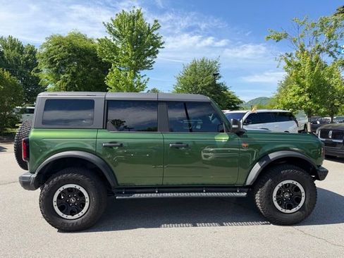 Used 2023 Ford Bronco Badlands AWD/4WD image 6
