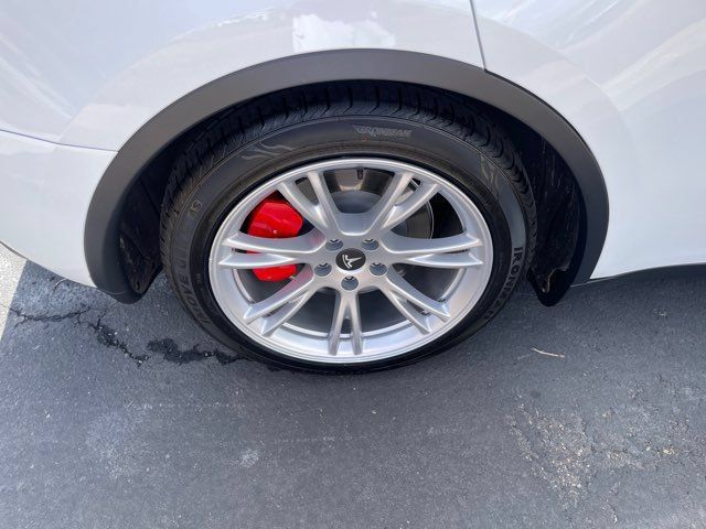Used 2023 Tesla Model Y Long Range AWD/4WD image 30