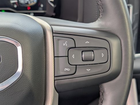 Used 2024 GMC Yukon Denali image 20