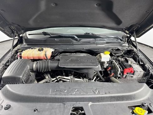 Used 2019 RAM 1500 Big Horn image 27