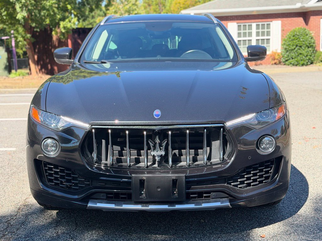 Used 2017 Maserati Levante w/ Luxury Package AWD/4WD image 7