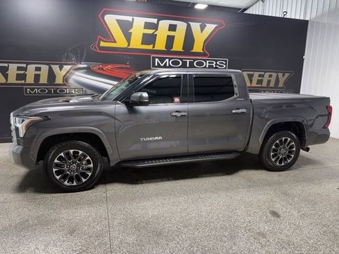 Used 2023 Toyota Tundra Limited w/ Power Package AWD/4WD image 3