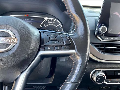 Used 2024 Nissan Altima 2.5 SR image 25