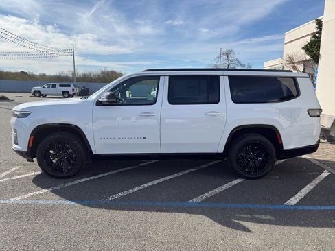 New 2026 Jeep Grand Wagoneer L Limited image 4