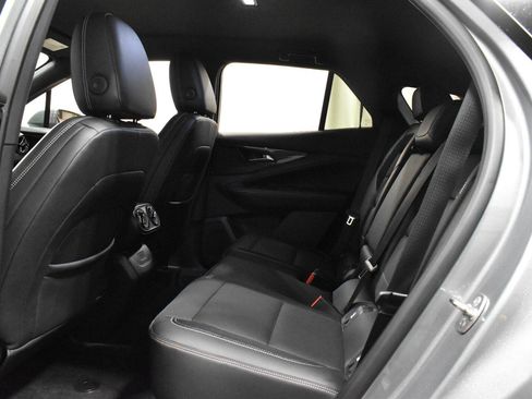 Used 2024 Chevrolet Blazer EV LT AWD/4WD image 4