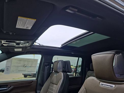 New 2026 GMC Yukon XL Denali Ultimate AWD/4WD image 44